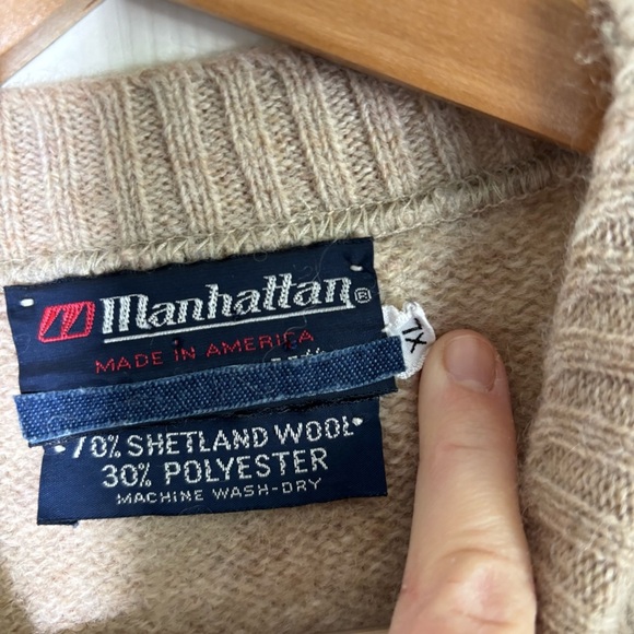 Vintage Manhattan Womens Crewneck Sweater Shetland Wool Large Beige Tan Nordic - Picture 3 of 6